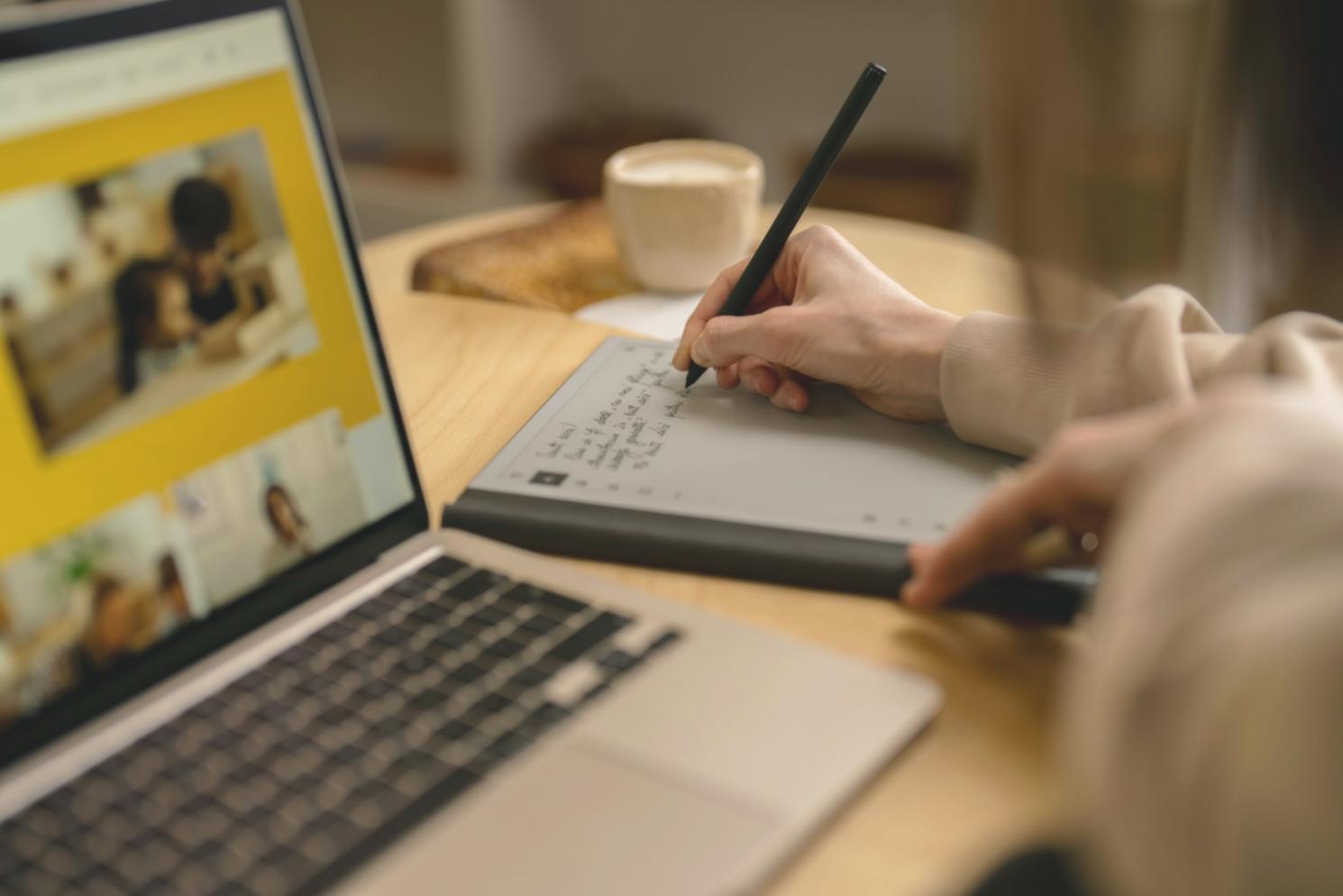 Arbeitsumgebung im delquavion Büro Leipzig